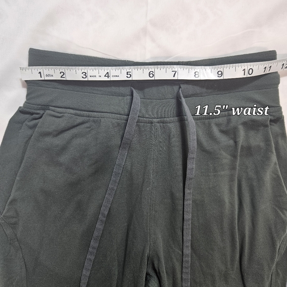 Lululemon Womens 2 Green Ready To Rulu High Rise Cropped Jogger Pants Pockets - Picture 4 of 13
